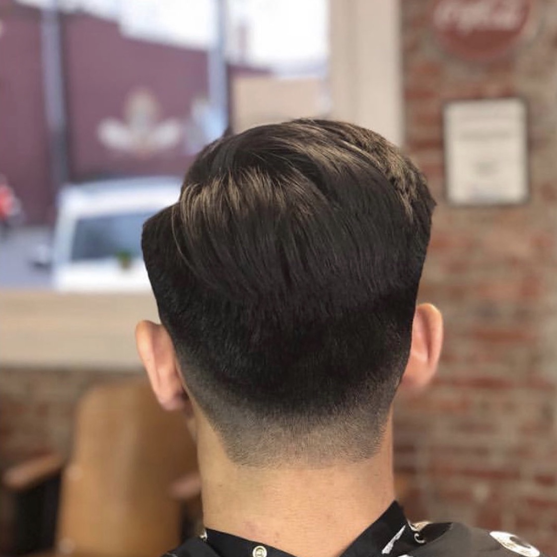 Picture of a skin taper haircut